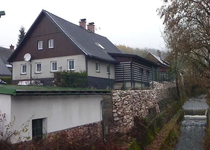 Krkonose 度假居 *